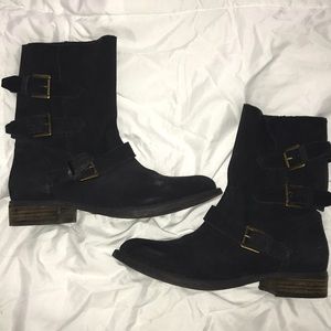 Steve Madden black boots